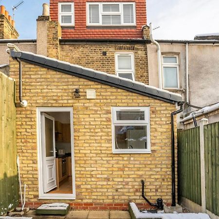 2 Bed Terraced House With Loft In Stratford London Villa Ngoại thất bức ảnh