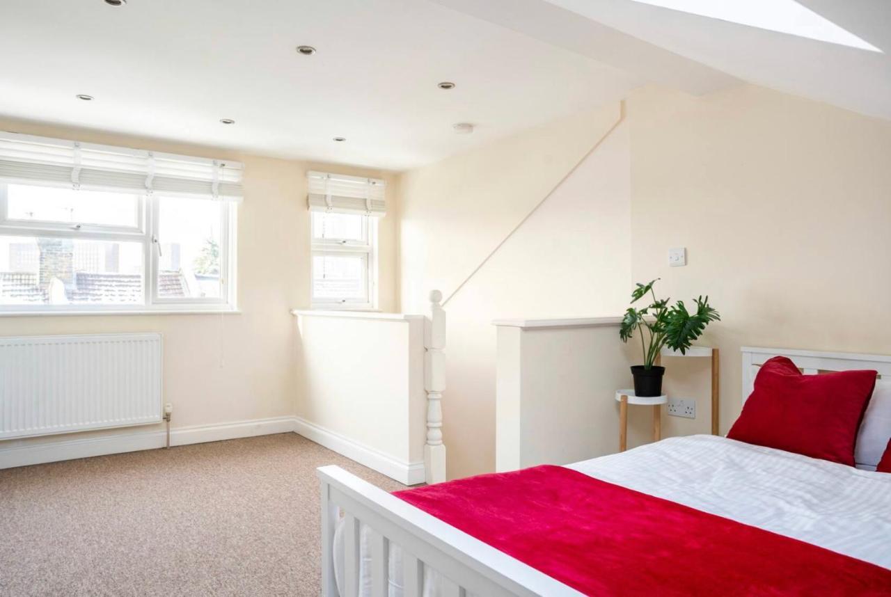 2 Bed Terraced House With Loft In Stratford London Villa Ngoại thất bức ảnh